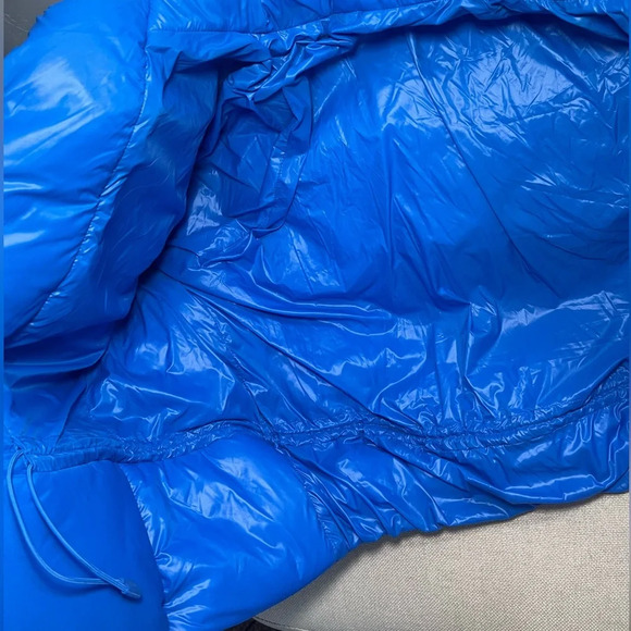 Yeezy X Gap Round Blue Puffer Jacket - Picture 3 of 9